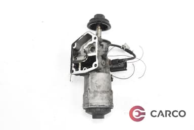 Конзола маслен филтър 045115389E за VW GOLF V (1K1) 2.0 SDI (2003 - 2009)