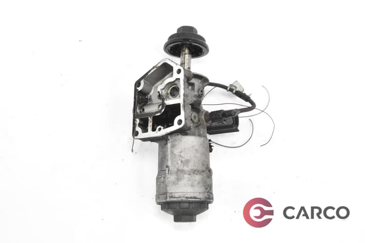 Конзола маслен филтър 045115389E за VW GOLF V (1K1) 2.0 SDI (2003 - 2009)
