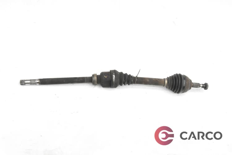 Полуоска предна дясна за PEUGEOT 407 седан (6D_) 2.0 HDi (2004)