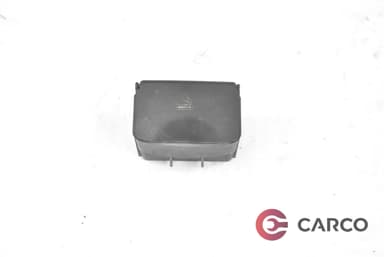 Пепелник за FORD FOCUS седан (DFW) 1.8 Turbo DI / TDDi (1999 - 2007)
