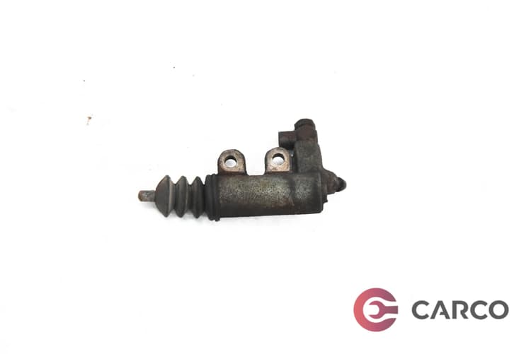 Долна помпа съединител за TOYOTA YARIS VERSO (_NLP2_, _NCP2_) 1.3 (NCP22) (1999 - 2005)