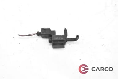 Вакуум клапан 037906283C за SEAT ALTEA (5P1) 1.6 (2004)