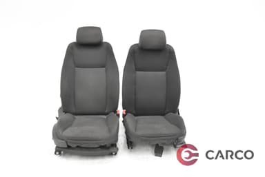 Седалки предни десен волан за CADILLAC BLS 1.9 D (2006)