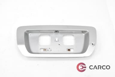 Лайсна около регистрационен номер за HONDA CIVIC купе 1.8 (2005)