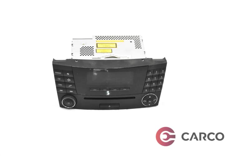 Радио CD A2118209889 за MERCEDES-BENZ E-CLASS T-Model (S211) E 320 T CDI (211.226) (2003 - 2009)