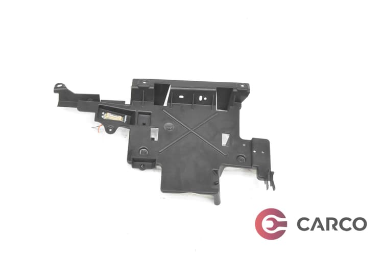 Интериорна лайсна 25830089 за CADILLAC SRX 3.6 AWD (2003 - 2010)