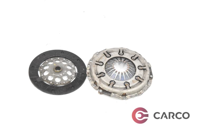 Съединител комплект MR477386 за MITSUBISHI PAJERO PININ (H6_W, H7_W, QA) 2.0 GDI (H67W, H77W) (1999 - 2007)