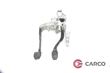 Педали спирачка и съединител за VW PASSAT седан B5.5 (3b3) 1.9 TDI (2000 - 2005)