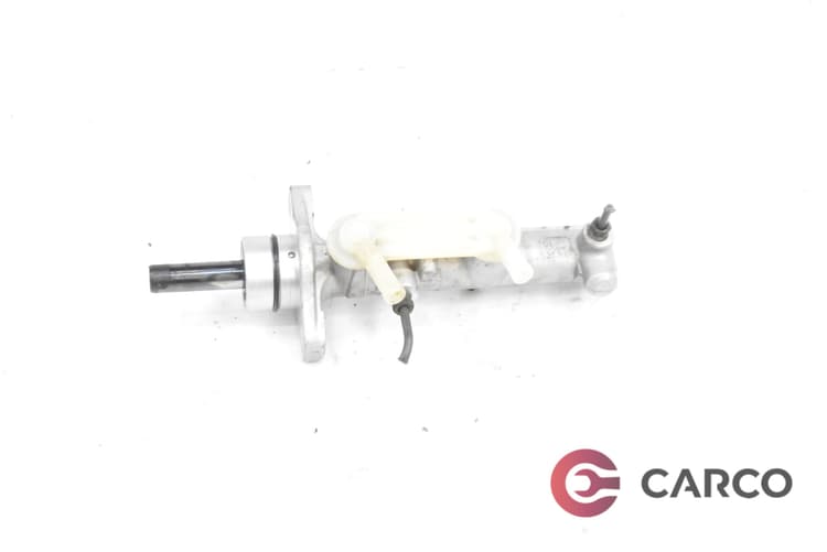 Спирачна помпа с казанче за TOYOTA PREVIA (CLR3,ACR3) 2.0 D-4D (2000 - 2006)