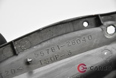 Лайсна под чистачки 55781-28040 за TOYOTA PREVIA (CLR3,ACR3) 2.0 D-4D (2000 - 2006)