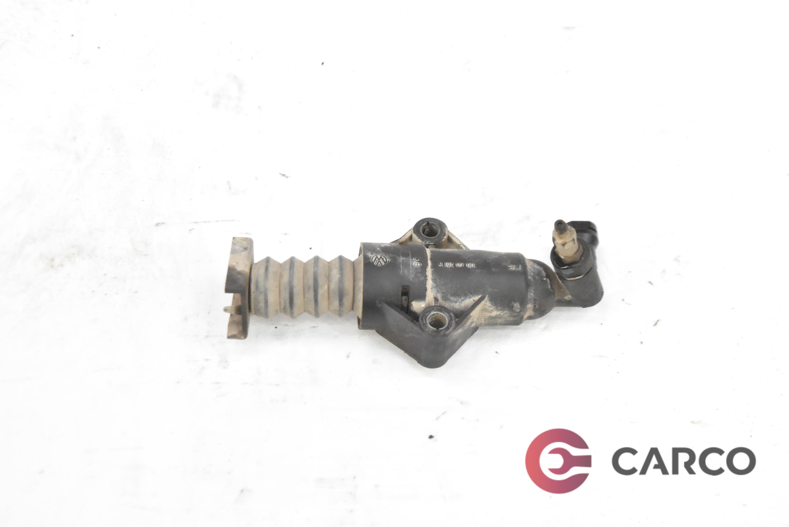 Долна помпа съединител 1J0721261F за SEAT LEON (1M1) 1.4 16V (1999 - 2006)