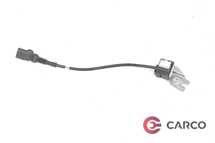 Сензор ускорение 7L0907673E за PORSCHE CAYENNE (9PA, 955) S 4.8 (2002 - 2010)