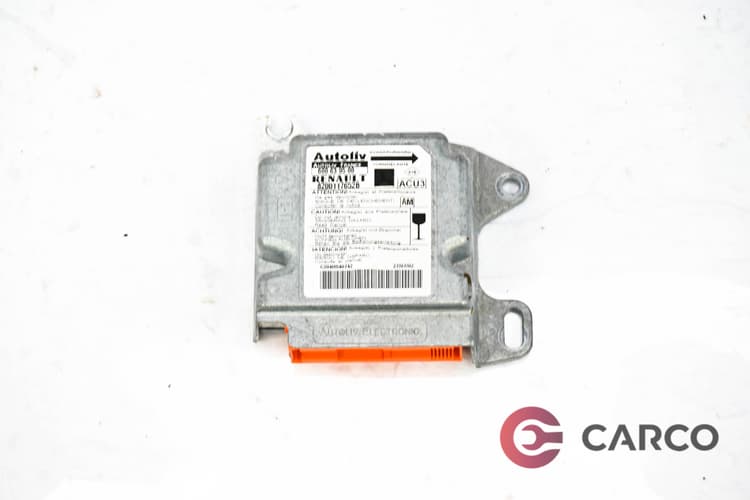 Модул AIRBAG 8200117652B за RENAULT SCÉNIC I (JA0/1_) 1.4 16V (JA0D, JA1H, Ja0W, JA10) (1999 - 2003)