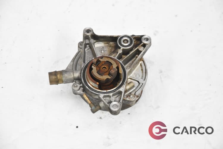 Вакуум помпа 7012190700 за PORSCHE CAYENNE (9PA, 955) S 4.8 (2002 - 2010)