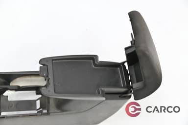 Подлакътник за MITSUBISHI OUTLANDER I (CU_W, ZE, ZF) 2.0 4WD (CU2W) (2001 - 2006)