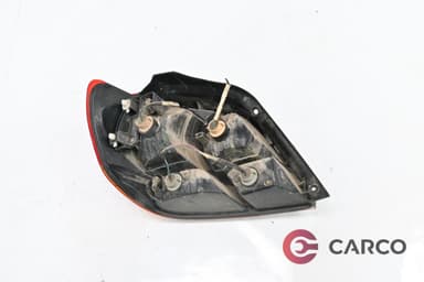 Стоп десен за MITSUBISHI OUTLANDER I (CU_W, ZE, ZF) 2.0 4WD (CU2W) (2001 - 2006)