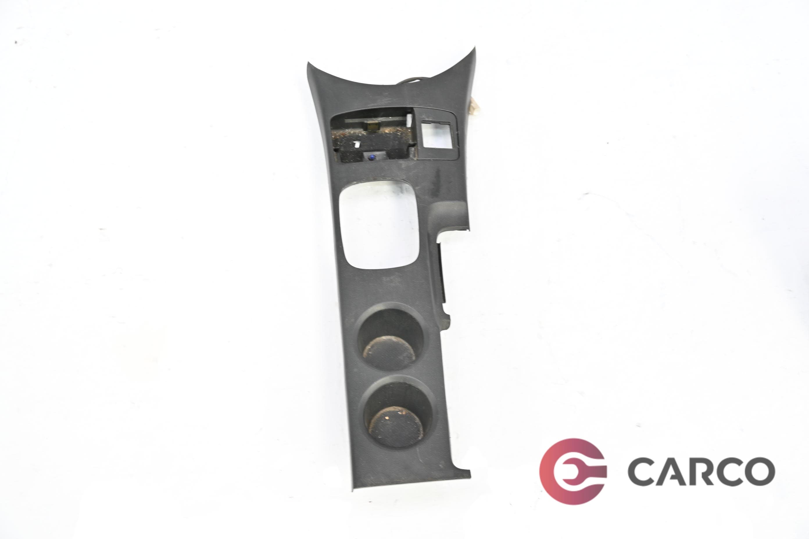 Конзола около скоростен лост и ръчна спирачка за MITSUBISHI OUTLANDER I (CU_W, ZE, ZF) 2.0 4WD (CU2W) (2001 - 2006)