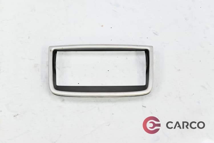 Интериорна лайсна 7L5864375 за PORSCHE CAYENNE (9PA, 955) S 4.8 (2002 - 2010)