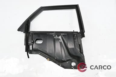 Панел врата заден десен за AUDI 80 седан (8C, B4) 2.0 (1991 - 1994)