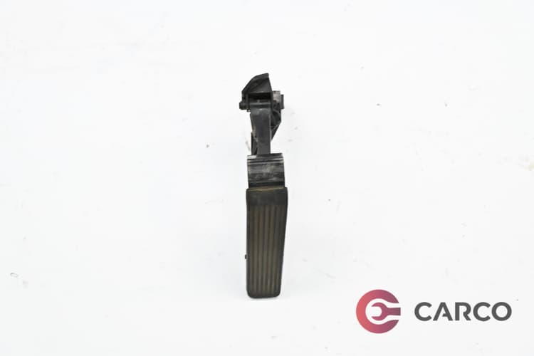 Педал газ за MERCEDES-BENZ E-CLASS Break (S210) Facelift E 240 T (210.261) (1996 - 2003)