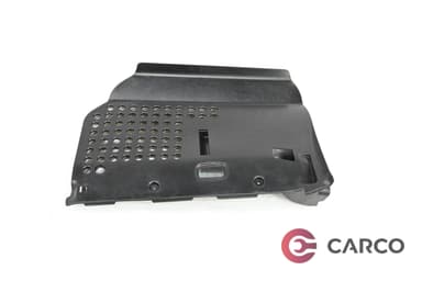 Интериорна лайсна T0013786 за MERCEDES-BENZ CLS (C219) CLS 350 CGI (219.357) (2004 - 2011)