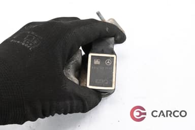 Сензор ниво преден десен фар A0105427717 за MERCEDES-BENZ CLS (C219) CLS 350 CGI (219.357) (2004 - 2011)