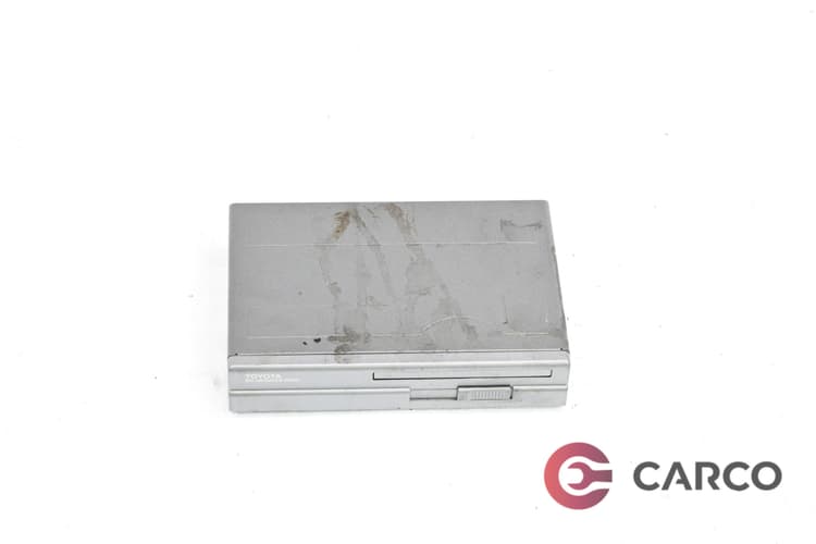 CD навигация 08662-00850 за TOYOTA AVENSIS (T25_) 2.0 D-4D (2003 - 2008)
