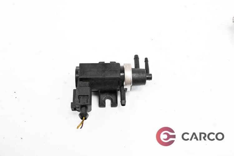 Вакуум клапан 1J0906627 за VW BORA седан (1J2) 1.9 TDI (1998 - 2005)