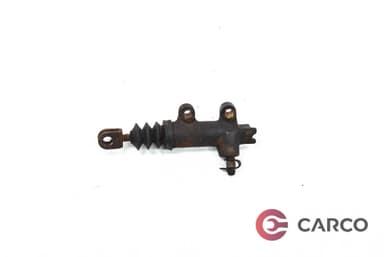 Долна помпа съединител за HYUNDAI COUPE / TIBURON (RD) 2.0 16V (1996 - 2002)