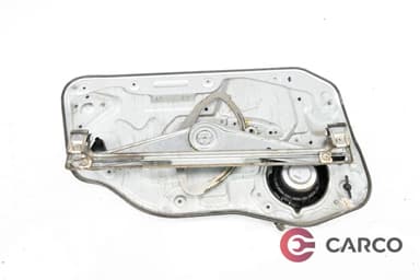 Панел врата със стъклоповдигач преден десен за VOLVO S40 II седан (MS) 2.0 D (2004)