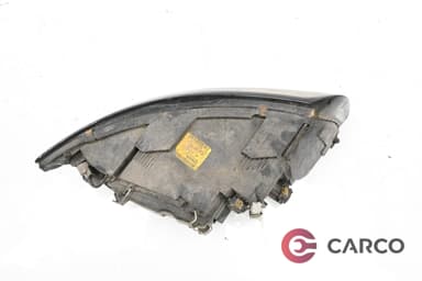 Фар ляв 31213179 за VOLVO S40 II седан (MS) 2.0 D (2004)