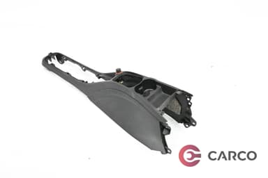 Конзола около скоростен лост и ръчна спирачка за FIAT GRANDE PUNTO (199) 1.4 (2005)