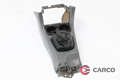 Конзола около скоростен лост за HONDA HR-V (GH) 1.6 16V 4WD (1999)