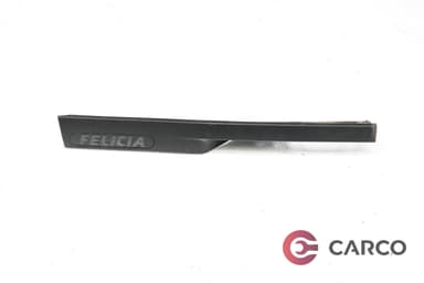 Екстериорна лайсна заден капак лява за SKODA FELICIA (6U1) 1.6 LX (1994 - 1998)