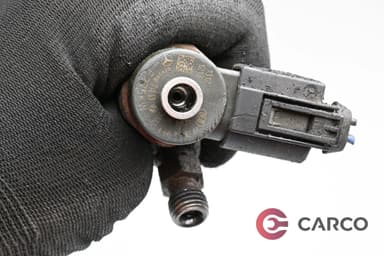 Дюза дизел A6460700287 за MERCEDES-BENZ VITO / MIXTO кутия (W639) 109 CDI (2003)