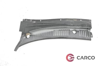 Лайсна под чистачки лява 0K2FA50790 за KIA CARENS II FACELIFT (RS-LX) 2.0 CRDI (2002)