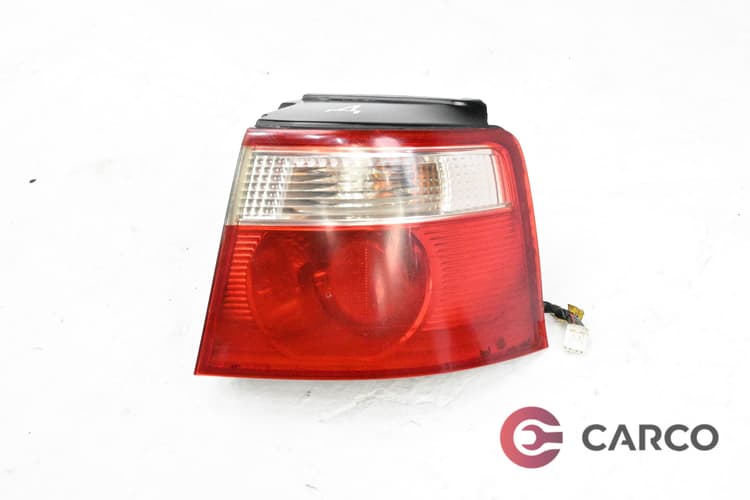 Стоп външен десен за KIA CARENS II FACELIFT (RS-LX) 2.0 CRDI (2002)