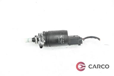 Помпичка чистачки 67127199567 за BMW 3 Touring (E91) 320 d (2005 - 2012)