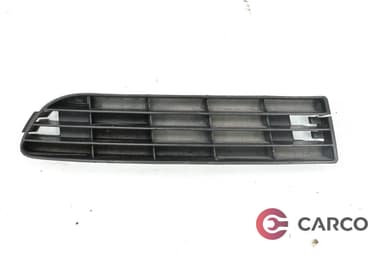 Декоративна решетка лява 4A0807345J за AUDI A6 седан (4A, C4) 2.6 (1994 - 1997)