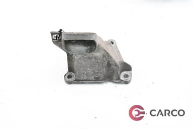Тампон двигател десен 4A0199312F за AUDI A6 седан (4A, C4) 2.6 (1994 - 1997)