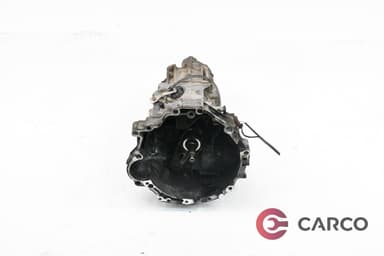 5 Степенна ръчна скоростна кутия CODE:012301103L за AUDI A6 седан (4A, C4) 2.6 (1994 - 1997)