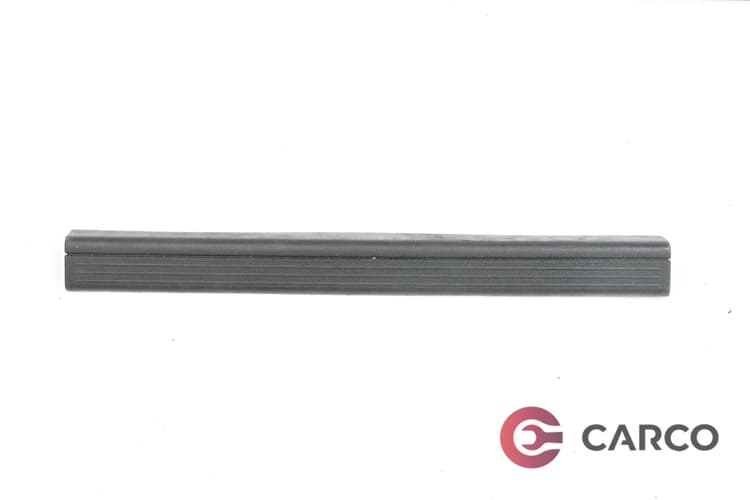 Интериорна лайсна вътрешен праг А2046860136 за MERCEDES-BENZ C-CLASS седан (W204) C 320 CDI (204.022) (2007 - 2014)