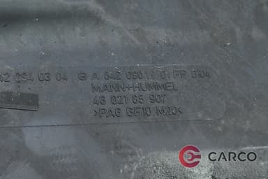 Кутия въздушен филтър лява A6420901901 за MERCEDES-BENZ C-CLASS седан (W204) C 320 CDI (204.022) (2007 - 2014)