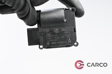 Моторче клапа парно 4F0820511A(2) за AUDI A6 седан (4F2, C6) 2.0 TFSI (2004 - 2011)