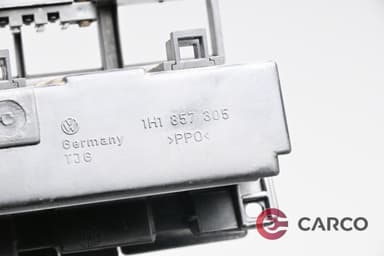 Централна конзола 1H1857305 за VW VENTO седан (1H2) 1.9 TD (1991 - 1998)