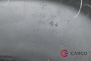 Вежда калник задна дясна EVN11009G за JEEP CHEROKEE (KJ) 2.5 CRD 4x4 (2001 - 2008)