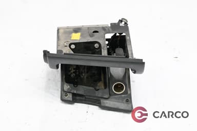 Пепелник за CHEVROLET S10 Blazer 4.3 4WD (1993 - 2004)