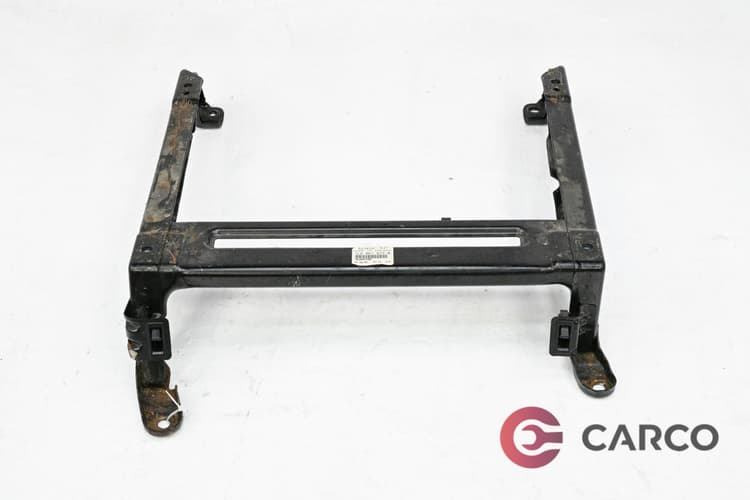 Основа седалка предна лява 7L0881677B за VW TOUAREG (7LA, 7L6, 7L7) 2.5 R5 TDI (2002 - 2010)