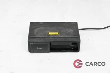CD чейнджър 1J6035111 за VW TOUAREG (7LA, 7L6, 7L7) 2.5 R5 TDI (2002 - 2010)