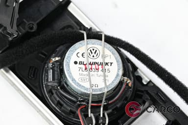 Панел вътрешна дръжка с пищялка задна лява за VW TOUAREG (7LA, 7L6, 7L7) 2.5 R5 TDI (2002 - 2010)